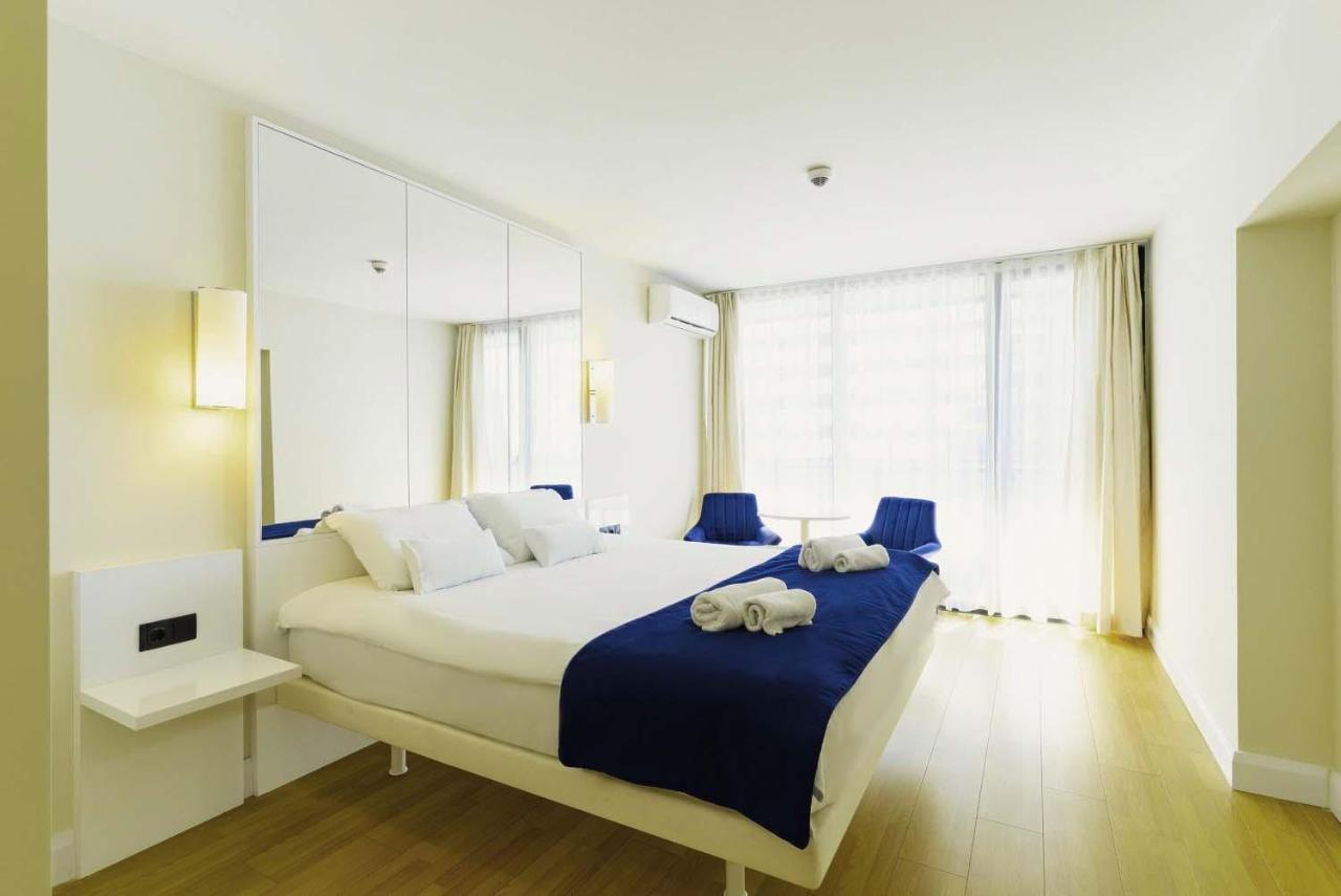 Elegance Sea View Aparthotel In Orbi City Батуми Экстерьер фото